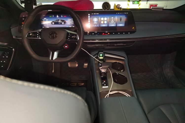 Used MG 7 2023 2.0T Automatic Hunter Luxury Edition
