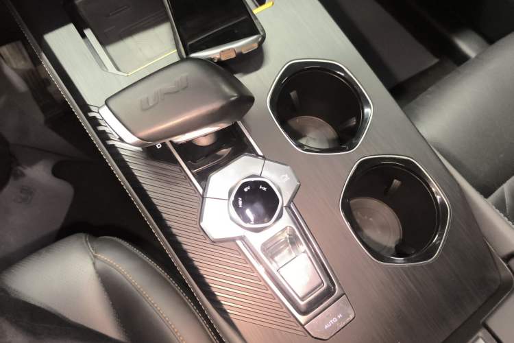 Used CHANGAN UNI-K iDD 2022 Blue Whale iDD 130km 1.5T Prestige Model Gear Lever