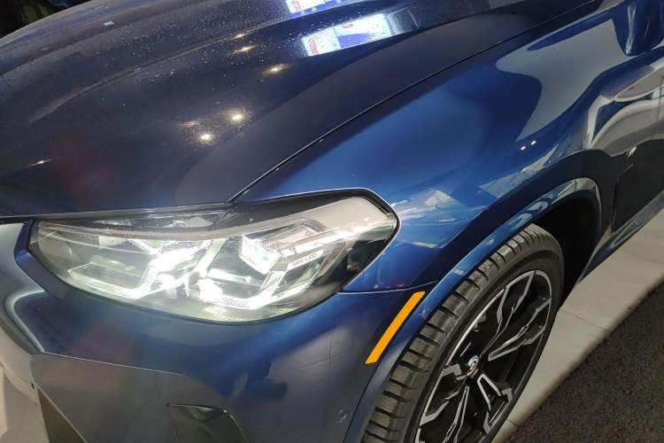 Used BMW X3 2022 Second Facelift xDrive30i Leading Edition M Night Sky Package Left Front Headlight