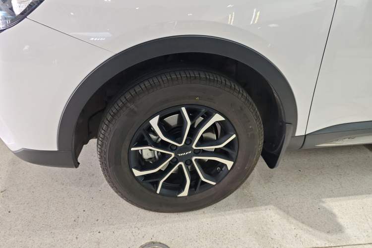 Used Haval H6 2023 National Trend Edition 1.5T Automatic Urban Version Left Front Wheel Hub