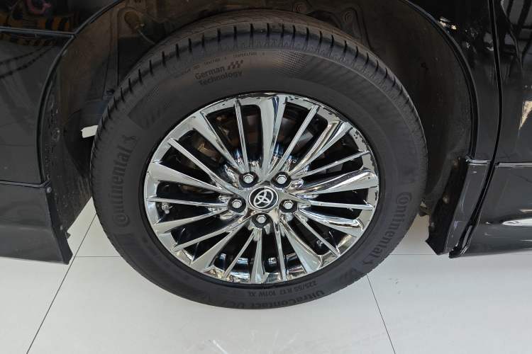 Used Toyota Alphard 2020 Dual-Engine 2.5L Luxury Edition
