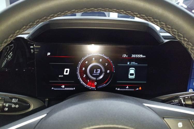 Used Hyundai Elantra 2022 1.5L CVT LUX Prestige Edition Instrument Cluster