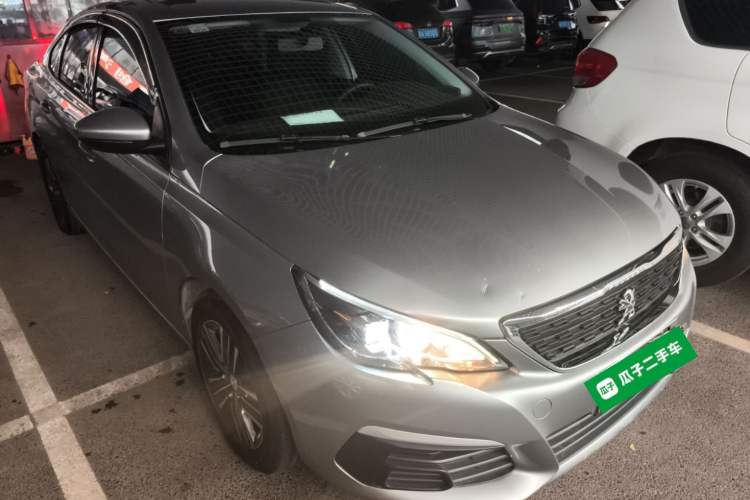 Used Peugeot 308 2018 1.6L Manual Fashion Edition