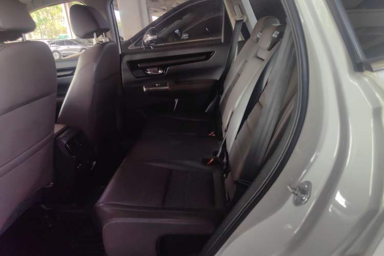 Used Honda CR-V 2023 240TURBO Two-Wheel Drive Deluxe Edition 7 Seats
