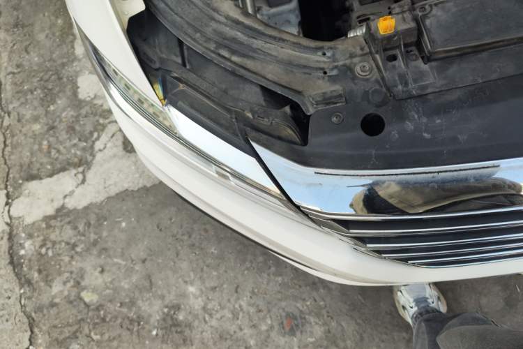 Used Volkswagen Lavida 2018 1.5L Automatic Comfort Edition China V Standard Right Front Headlight