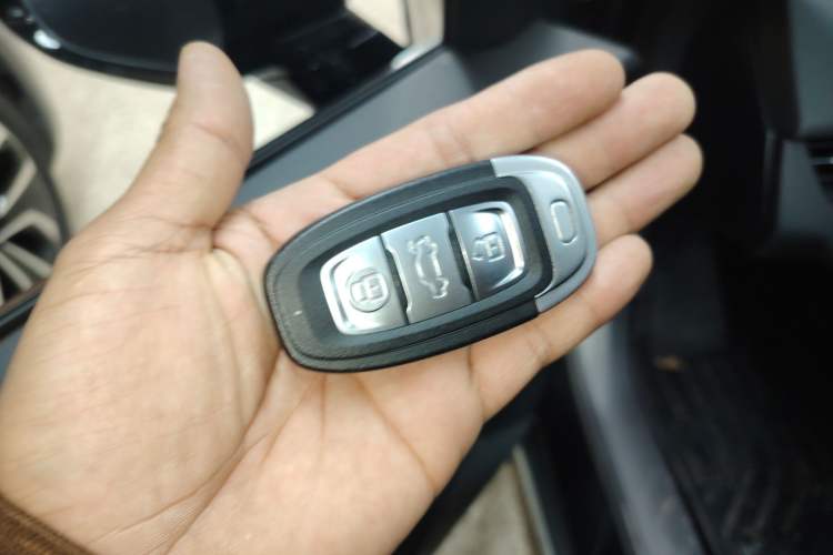 Used Hongqi E-QM5 2021 Charging Version Flagship Edition
