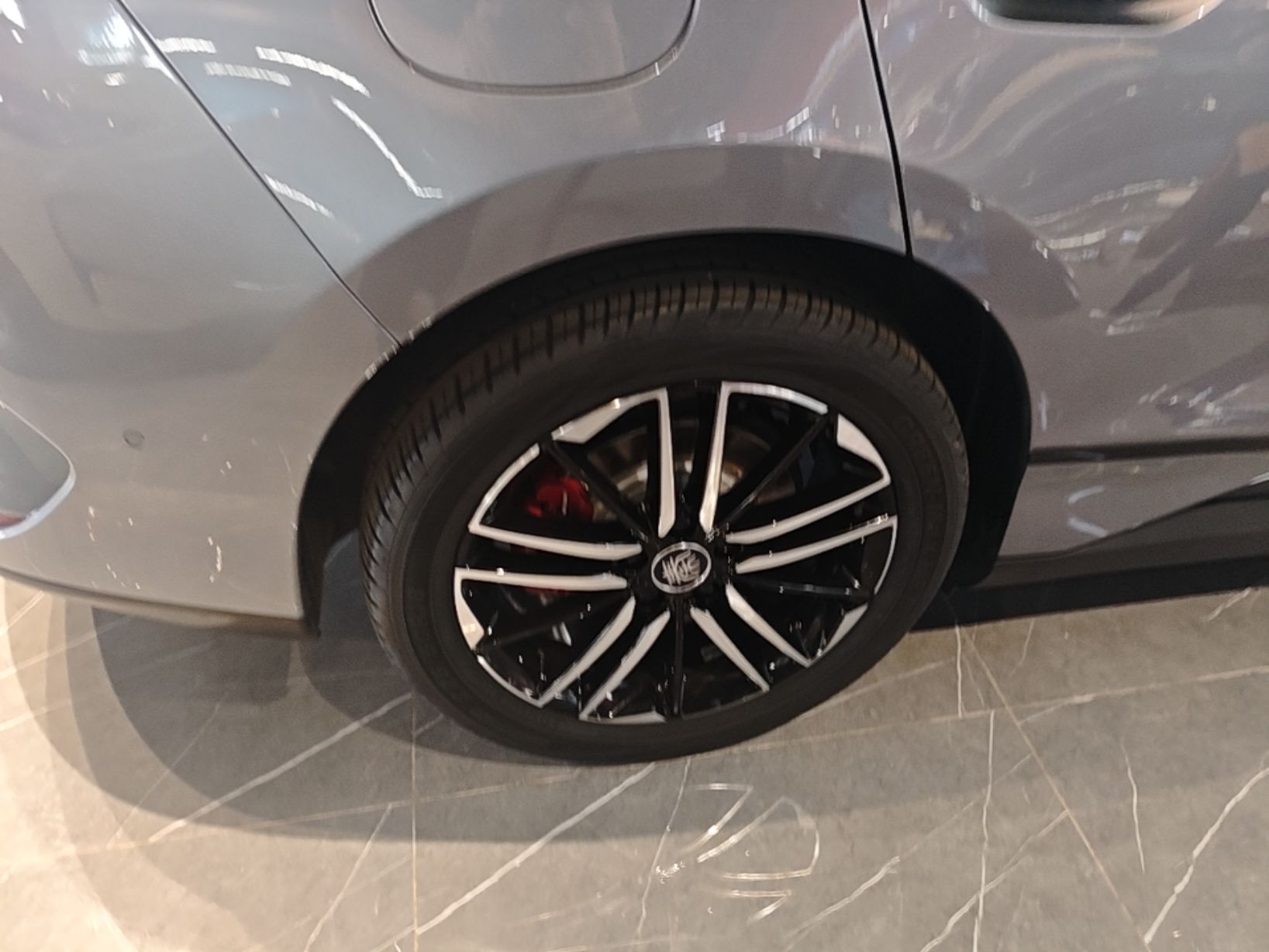 BYD Qin L 2025 EV 545KM Cloud Suspension Edition — снимка 11