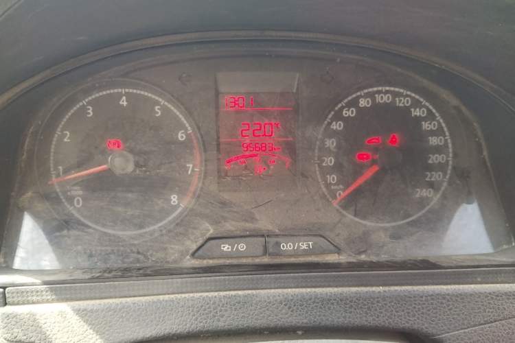 Used Volkswagen Santana 2018 1.5L Manual Fashion Edition Odometer Close Up