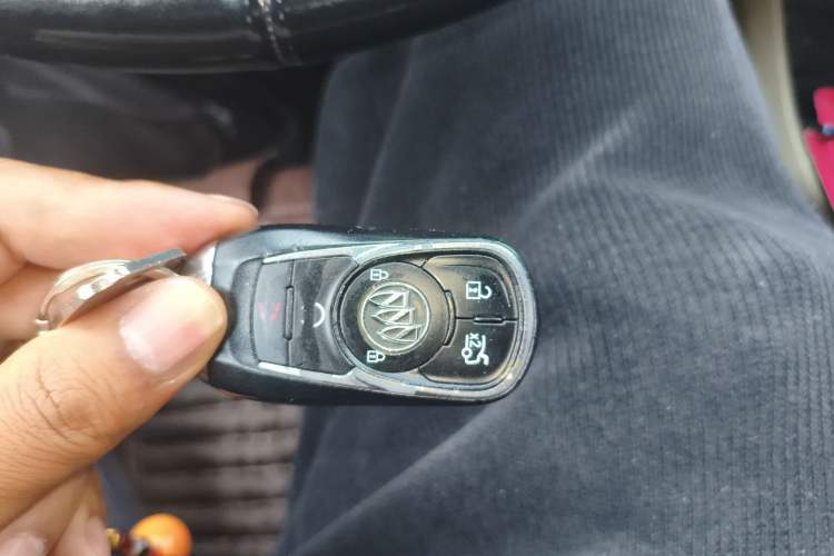 Used Buick LaCrosse 2016 20T Leading Model
