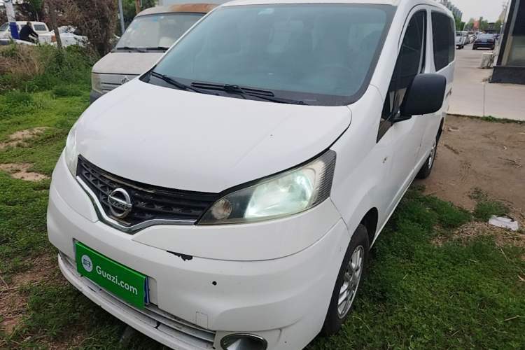 Used Nissan NV200 2013 1.6L Luxury Model China IV Standard