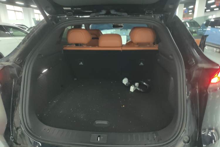 Used Deepal S07 2023 121Max Range-Extended Version
