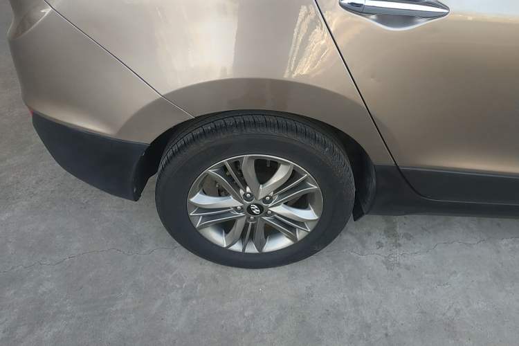 Used Hyundai ix35 2015 2.0L Automatic 2WD Smart Version China V Standard