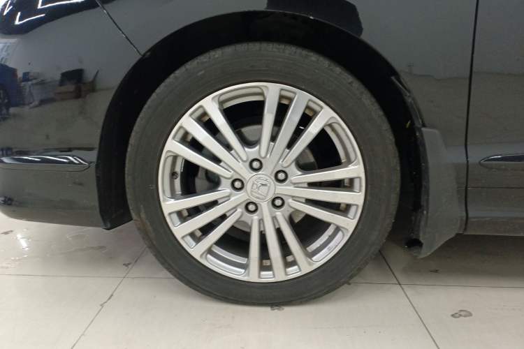 Used Honda Elysion 2016 2.4L Supreme Edition Exterior 4