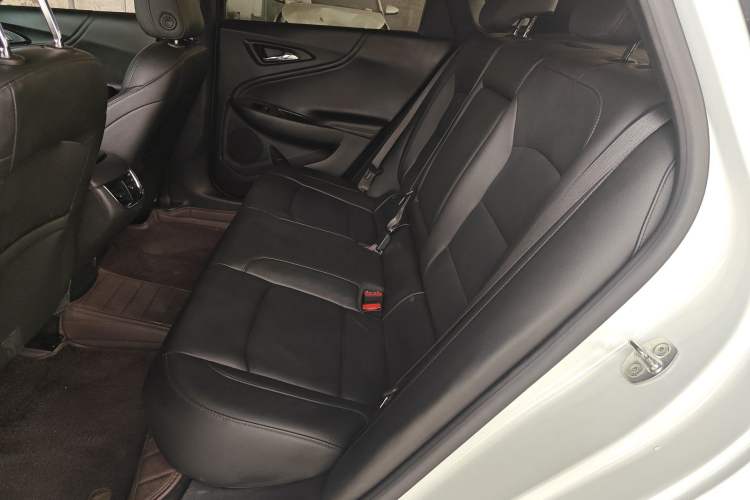 Used Chevrolet Malibu XL 2021 535T Automatic Sport Edition Left Rear Seat