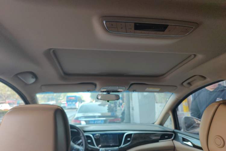 Used Buick GL8 2017 ES 28T Premium Version China V Standard
