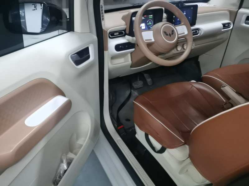Used Wuling Hongguang MINIEV 2024 3rd Generation 215km Advanced Version — 15
