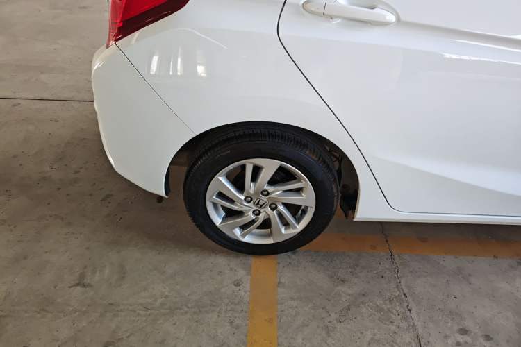 Used Honda Fit 2014 1.5L SE CVT Fashion Model