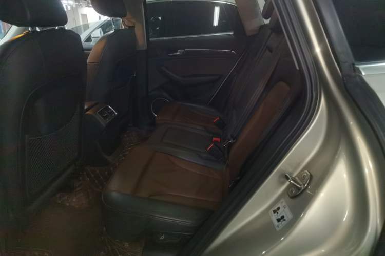 Used Audi Q5 2016 40 TFSI Comfort Model