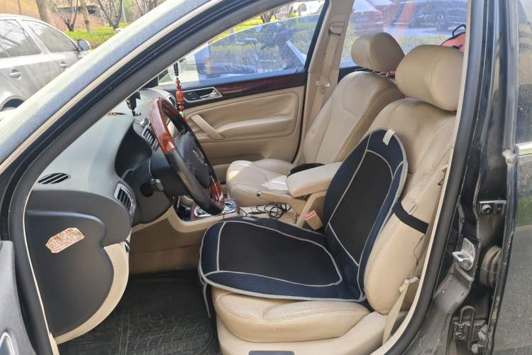 Used Volkswagen Passat 2011 1.8T Automatic Luxury Model