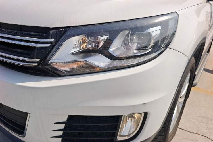Used Volkswagen Tiguan 2015 1.8TSI Automatic Two-Wheel Drive Comfort Edition Left Front Headlight