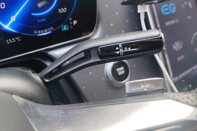 Used Mercedes-Benz EQE 2022 350 First Edition Special Version Gear Lever