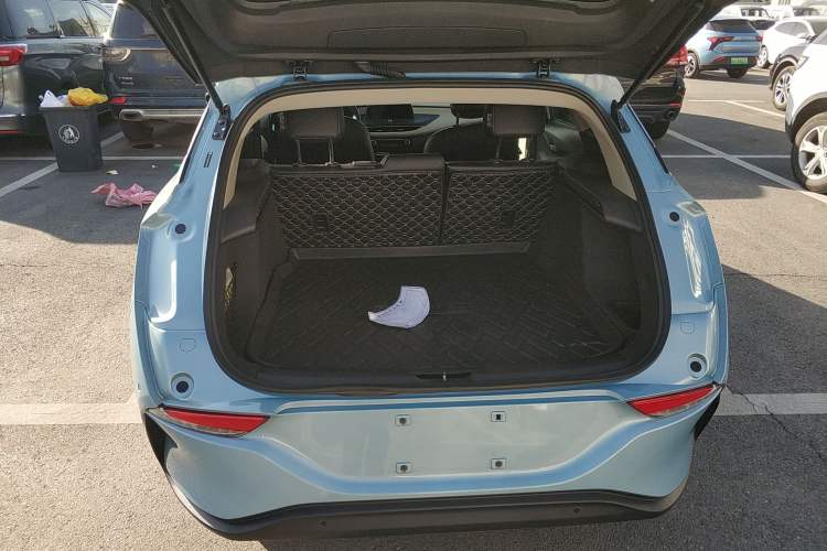 Used Buick Velite 6 2020 Plug-in Hybrid Connected Fashion Model
