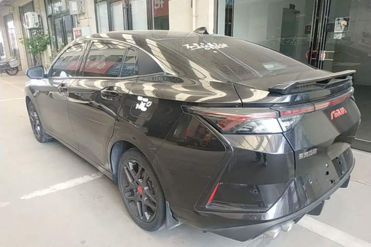 Used Dongfeng Aeolus Yixuan 2021 230T Automatic Dream-Chasing Rider Edition
