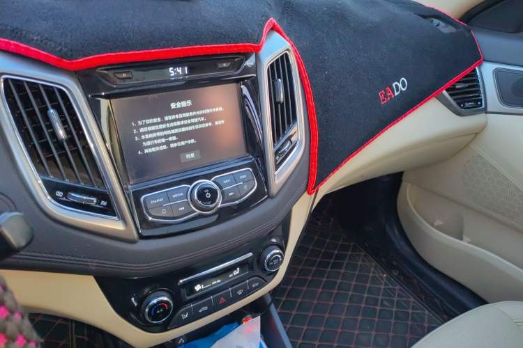 Used Changan Eado 2015 1.6L Manual Luxury Model China IV Standard
