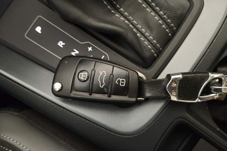 Used Audi Q3 Sportback 2020 40 TFSI Fashion Model Vehicle Key