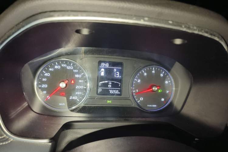 Used Roewe RX5 2018 20T Two-Wheel Drive Automatic Flagship Edition