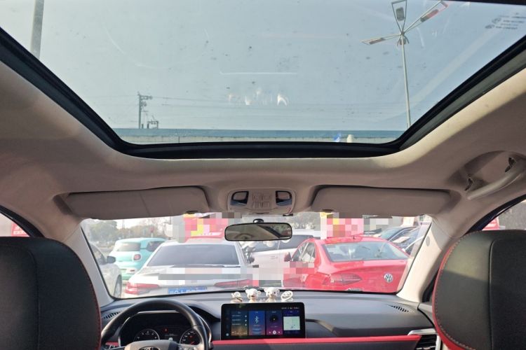 Used SOL X8 2021 300T DCT Leading Smart Connectivity Version 7 Seats