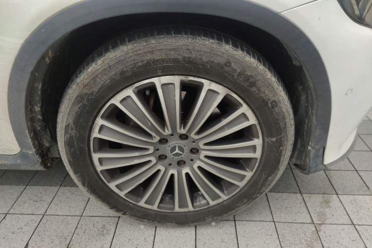 Used Mercedes-Benz GLC 2017 GLC 260 4MATIC Dynamic Edition
