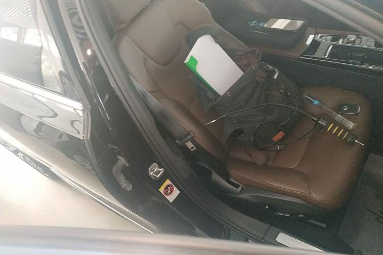 Used Volvo S90 New Energy 2021 T8 eDrive Hybrid Zhiyi Luxury Edition
