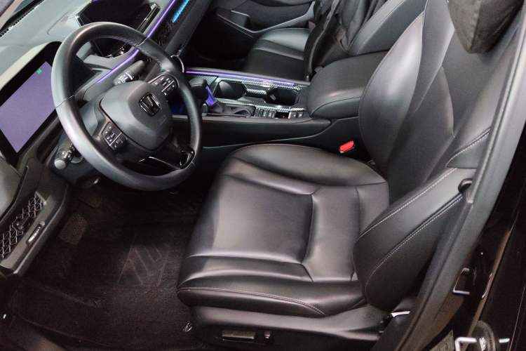 Used Honda Accord 2024 260TURBO Luxury Edition Left Front Seat