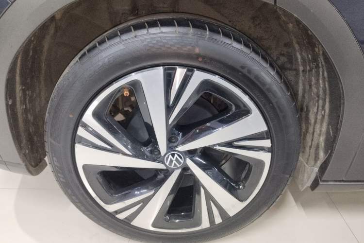 Used Volkswagen ID.6 CROZZ 2022 Long-Range PRO Edition