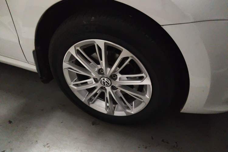 Used Volkswagen Polo 2018 1.5L Automatic Enjoyment Model Right Front Wheel Hub