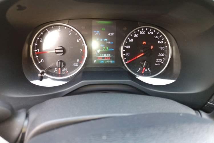 Used Toyota Wildlander 2022 2.0L CVT Two-Wheel Drive Leading Edition Odometer Close Up