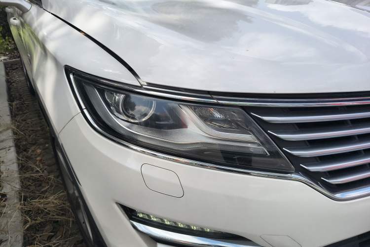 Used Lincoln MKC 2018 2.0T Two-Wheel Drive Deluxe Edition