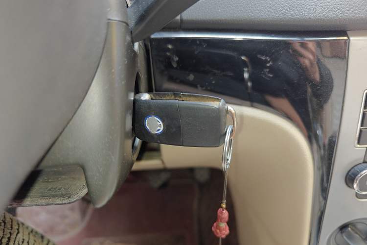 Used Volkswagen Lavida 2011 1.6L Manual Joy Version