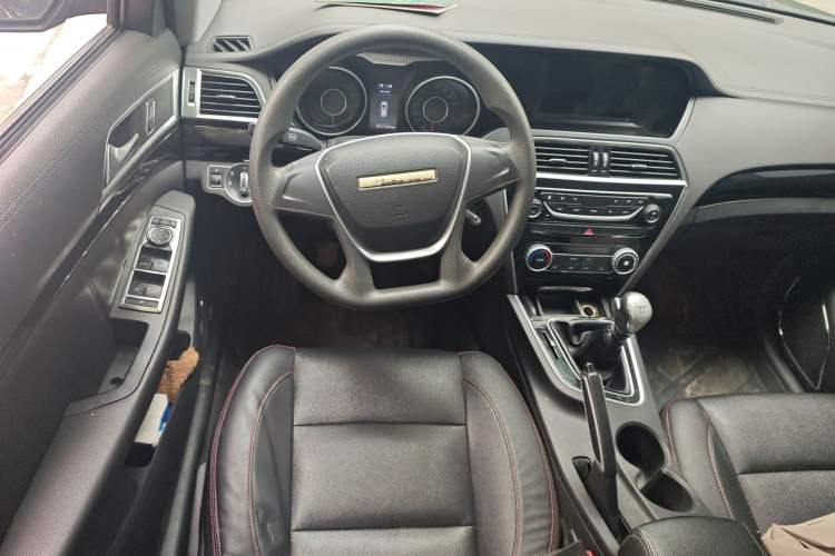 Used Leopaard CS10 2015 2.0T Manual Fashion Edition Steering Wheel