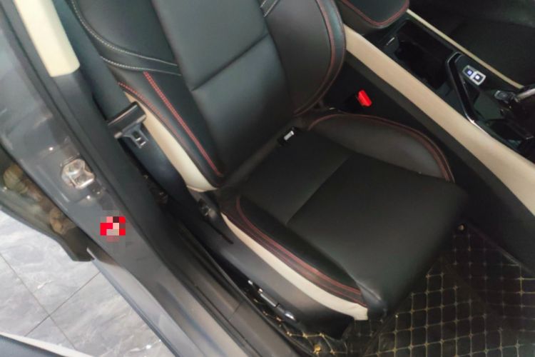 Used Lynk & Co 02 2018 1.5T DCT Two-Wheel Drive Zhaopu Version China V Standard Right Front Seat