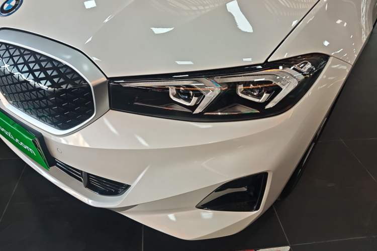 Used BMW i3 2025 eDrive 35 L
