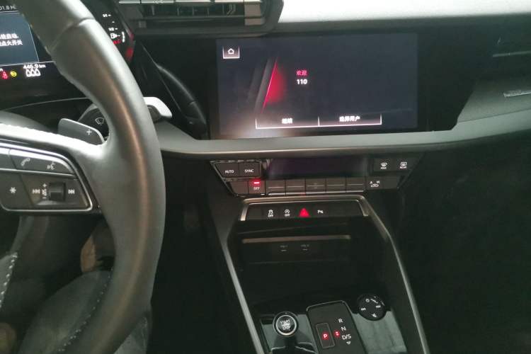 Used Audi A3 2021 Sportback 35 TFSI Fashionable Sports Model Audio And AC Panel