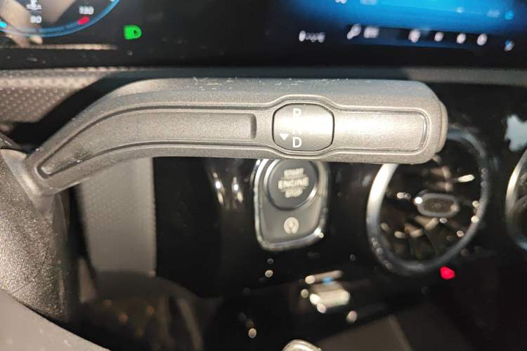 Used Mercedes-Benz A-Class 2021 A 200 L Sport Sedan Dynamic Model Gear Lever