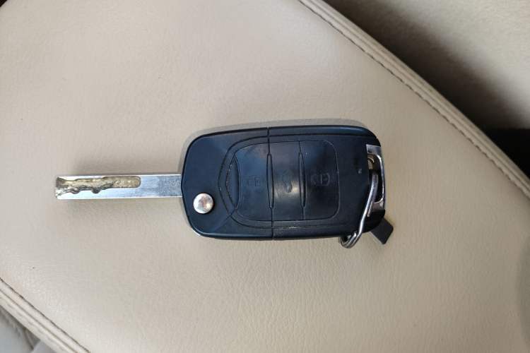 Used Baojun 730 2016 Revised 1.5L Manual Standard Version 7 Seats China V Emission Standard
