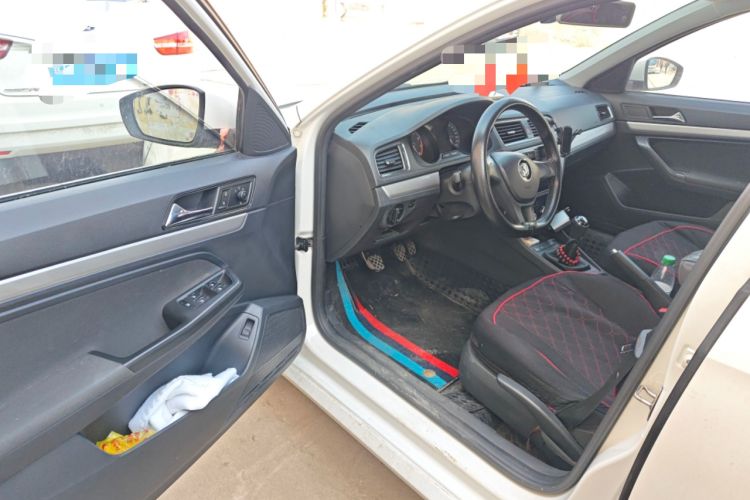 Used Volkswagen Lavida 2018 Classic 1.5L Manual Fashion Edition China VI Standard