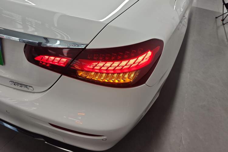 Used Mercedes-Benz E-Class 2022 Second Facelift E 300 L Sport Luxury Edition
