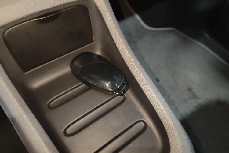 Used Leapmotor T03 2021 400 Lite Edition - Lithium-Ion Battery Vehicle Key