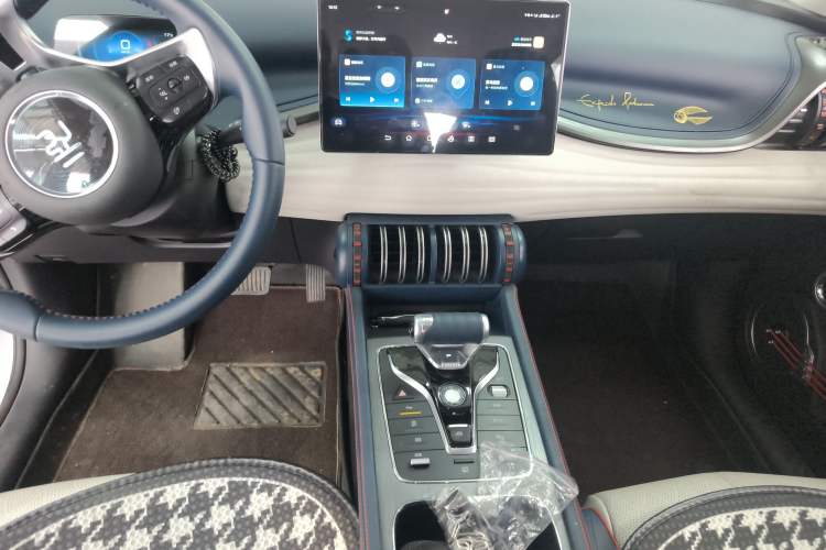 Used BYD Yuan PLUS 2022 510 km Luxury Version
