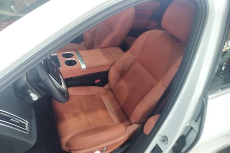 Used Li Auto L6 2024 Pro Model
